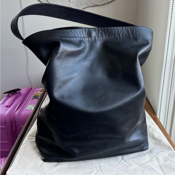 11600 full grain leather shoulder/hobo bag - Picture 3 of 7